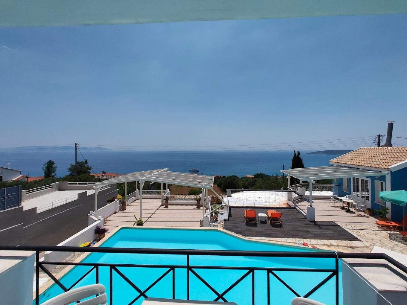 Casa De Blue Apartment Lourdata  Exterior photo